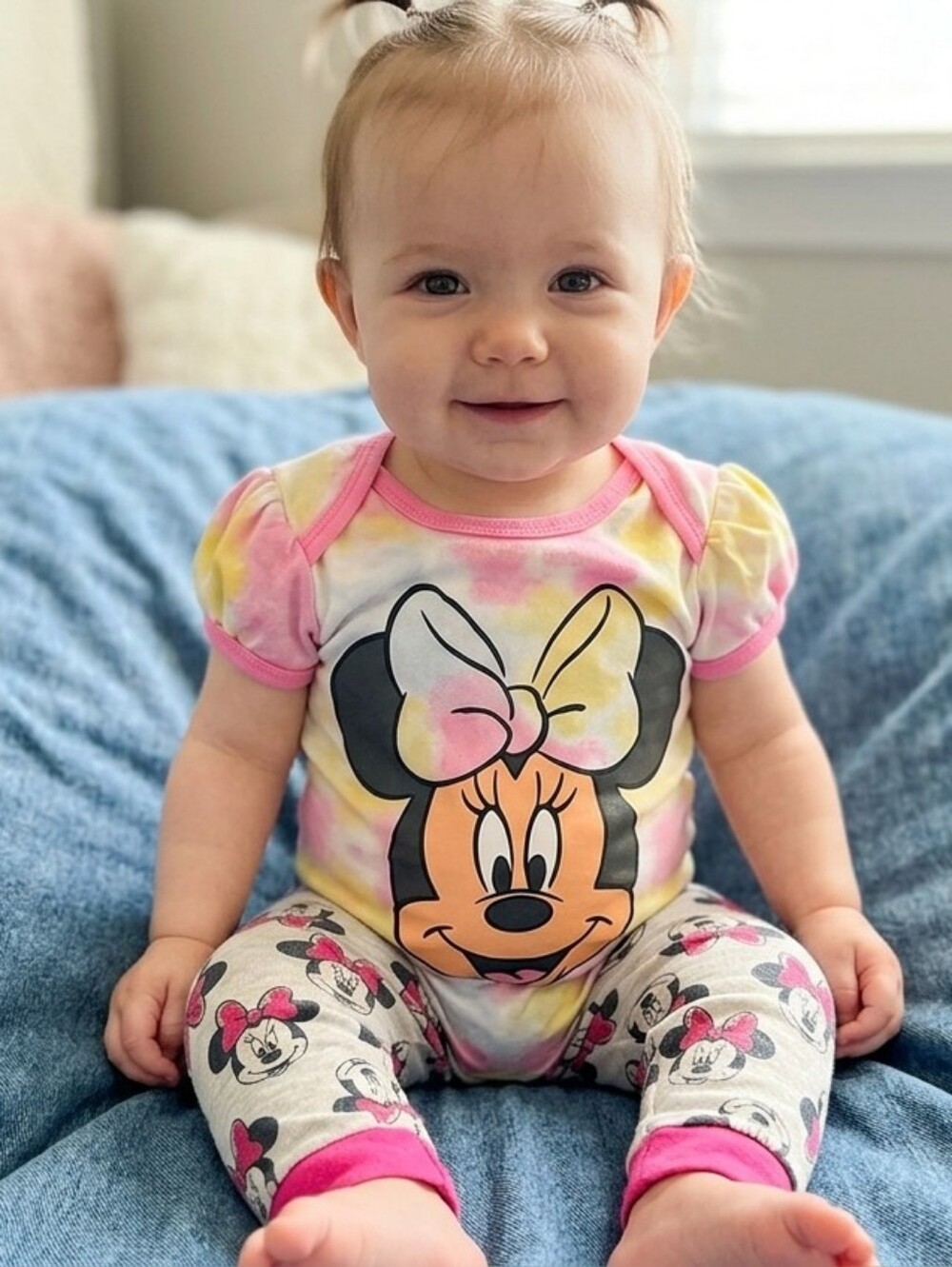 Disney 12M Baby Pink and White Outfit